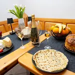 ゲストハウス Sanabor